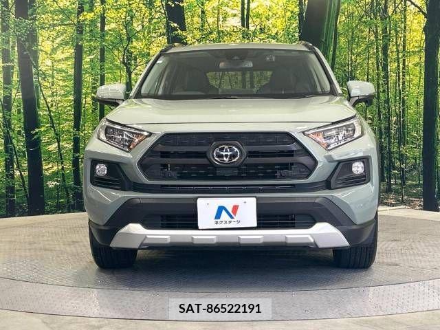 Toyota RAV4 2021-03 379995-14