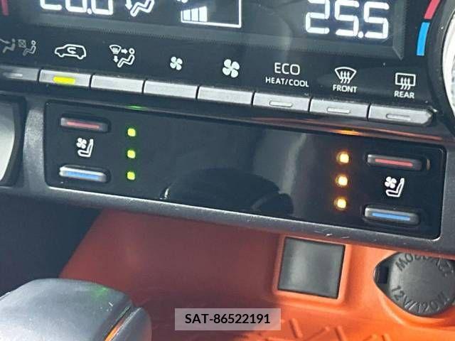 Toyota RAV4 2021-03 379995-5