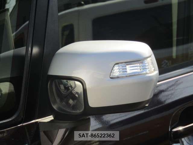 Honda N BOX CUSTOM 2015-06 223861-7