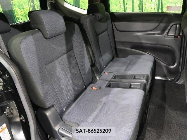 Toyota SIENTA 2015-08 314627-9