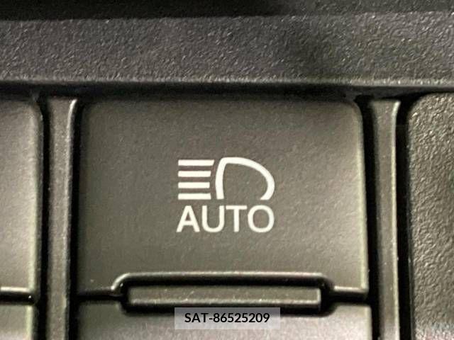 Toyota SIENTA 2015-08 314627-7