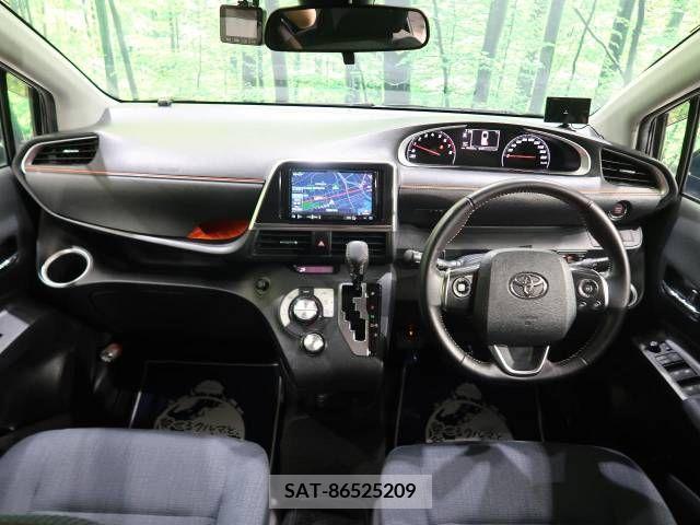 Toyota SIENTA 2015-08 314627-1