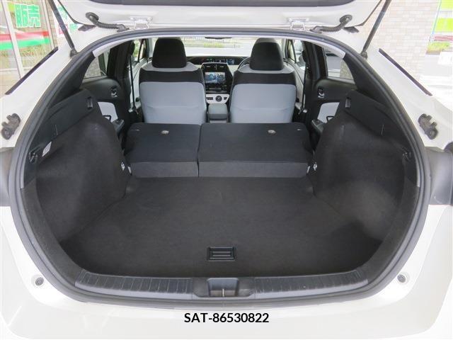 Toyota PRIUS 2017-06 322379-15