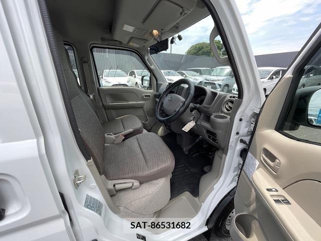 Nissan CLIPPER 2023-09 352210-11