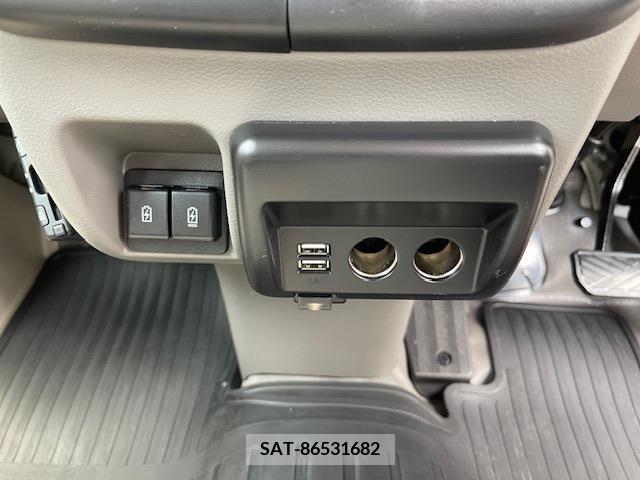 Nissan CLIPPER 2023-09 352210-8