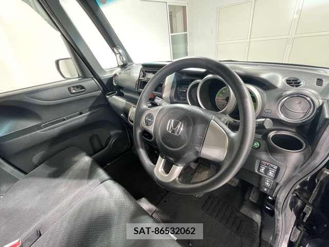 Honda N BOX 2013-06 278542-19