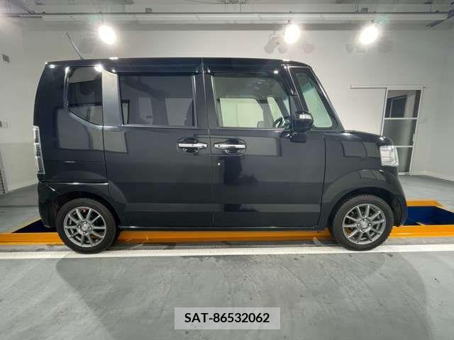 Honda N BOX 2013-06 278542-8