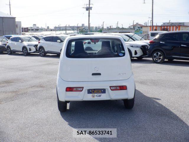 Suzuki ALTO 2017-01 325606-8