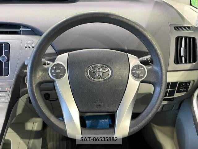 Toyota PRIUS 2014-07 282282-11