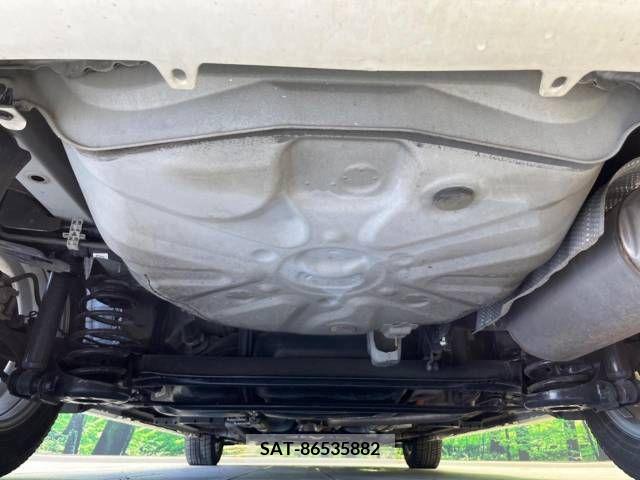 Toyota PRIUS 2014-07 282282-19