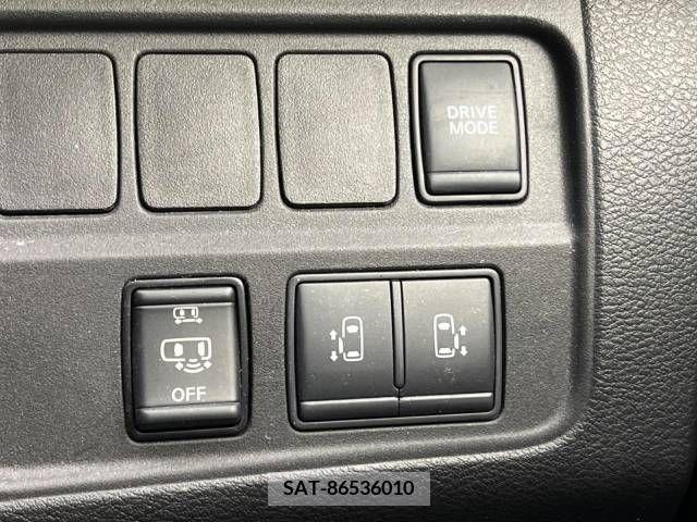 Nissan SERENA 2019-08 220345-6