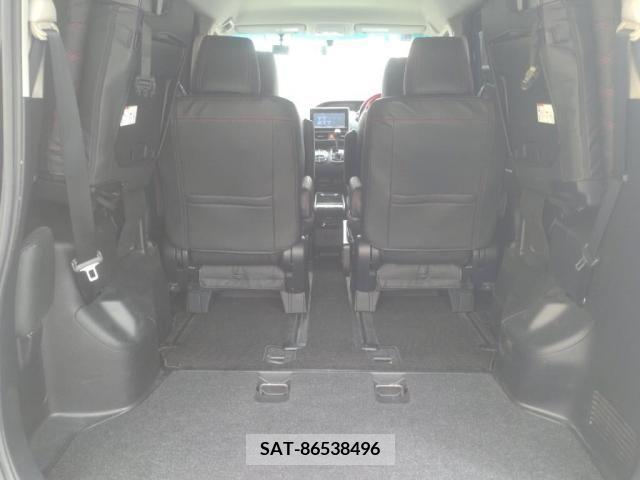 Toyota NOAH 2014-11 392833-27