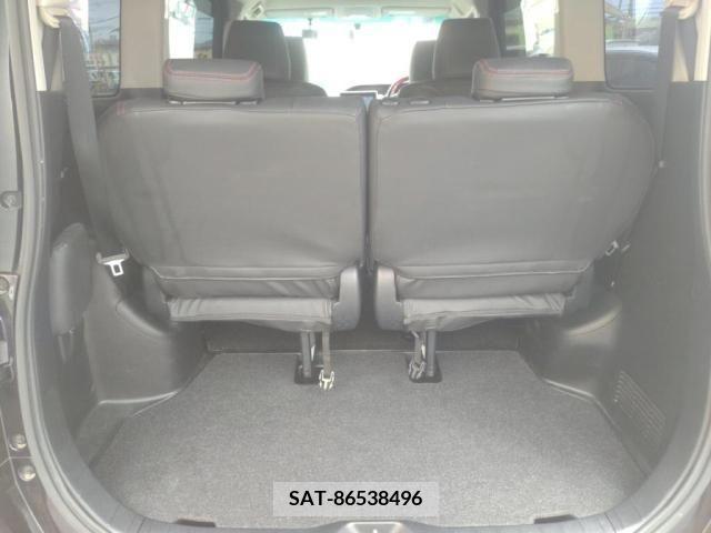 Toyota NOAH 2014-11 392833-25