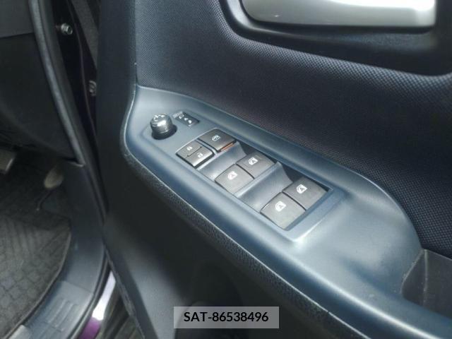Toyota NOAH 2014-11 392833-12