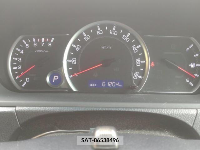 Toyota NOAH 2014-11 392833-28