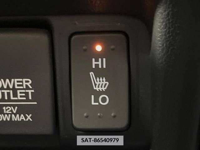 Honda N BOX CUSTOM 2017-04 364826-5