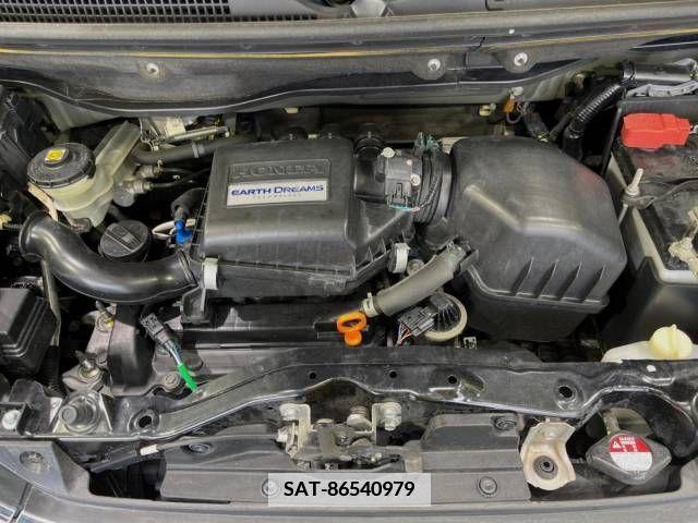 Honda N BOX CUSTOM 2017-04 364826-18