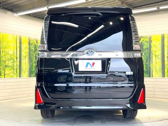 Toyota VOXY HYBRID 2017-08 9438-16