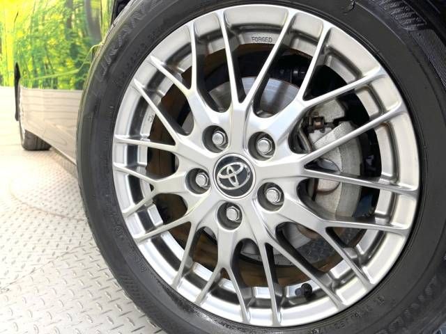 Toyota VOXY HYBRID 2017-08 9438-14