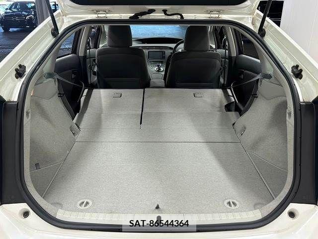 Toyota PRIUS 2011-06 393344-12