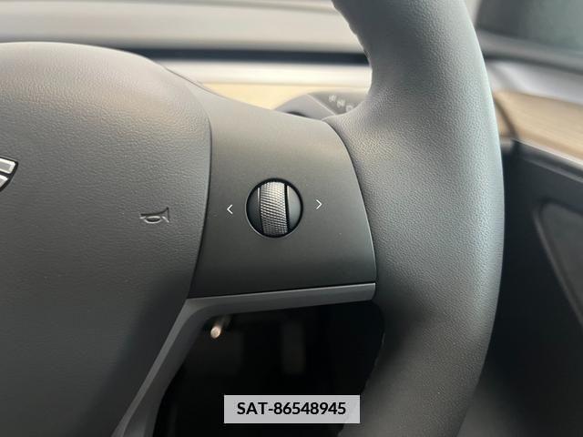 Tesla MODEL Y 2023-02 346308-12