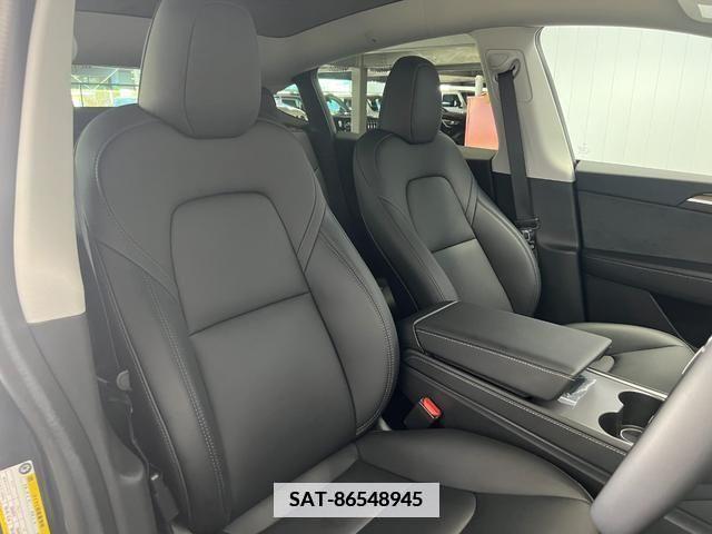 Tesla MODEL Y 2023-02 346308-3