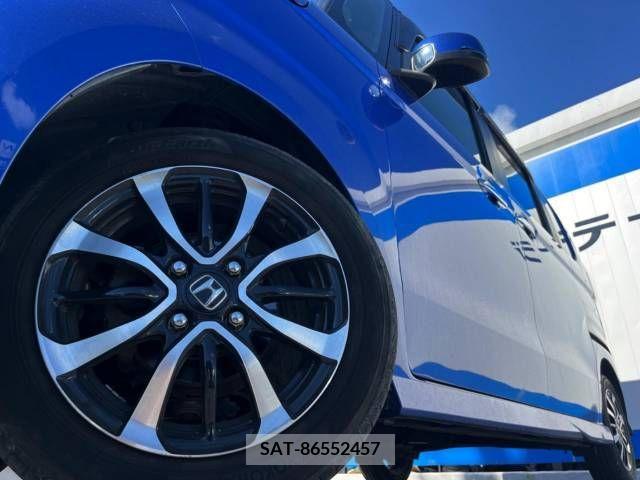 Honda N BOX CUSTOM 2018-12 364878-13
