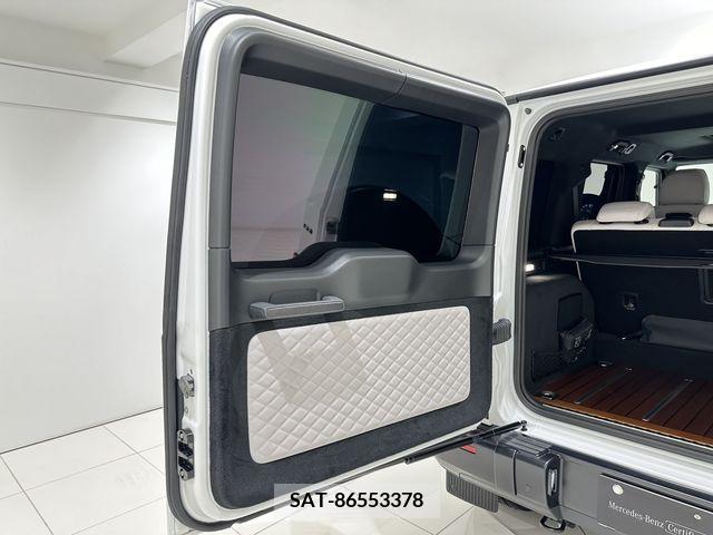 Amg G-CLASS 2023-06 317722-18