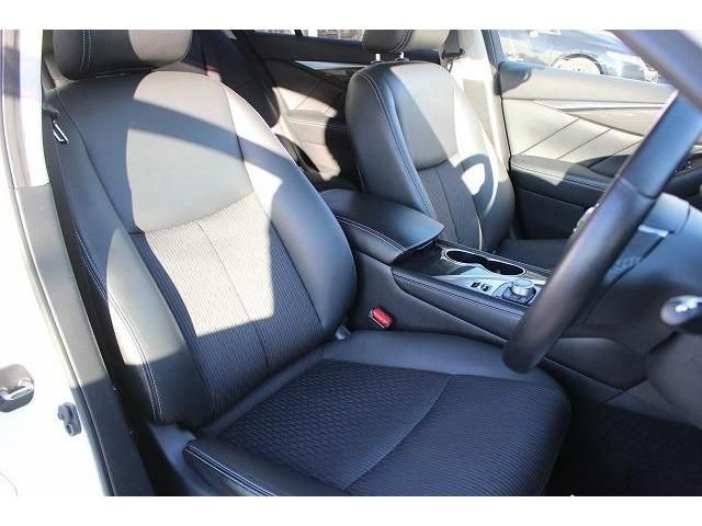 Nissan SKYLINE 2019-11 190987-14