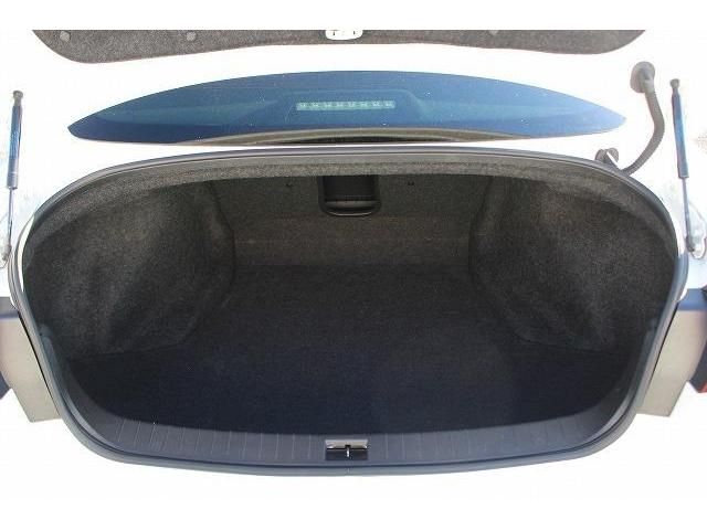 Nissan SKYLINE 2019-11 190987-17