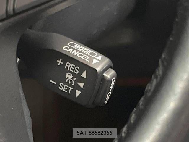 Toyota ALPHARD 2018-01 381674-4