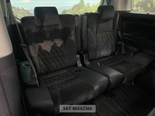 Toyota ALPHARD 2018-01 381674-10