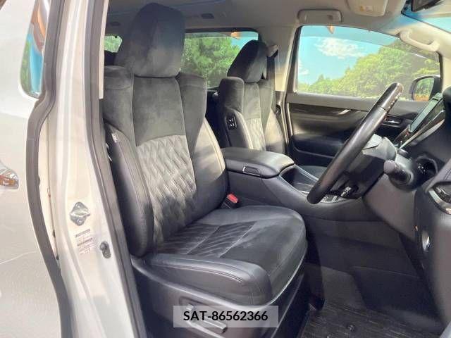 Toyota ALPHARD 2018-01 381674-8