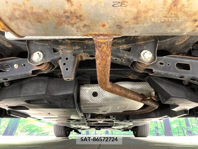 Toyota C-HR 2018-05 357807-19