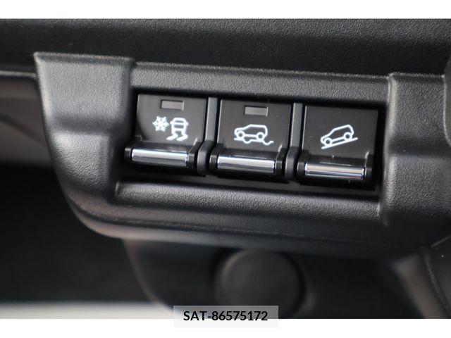 Suzuki HUSTLER 2024-02 214657-6