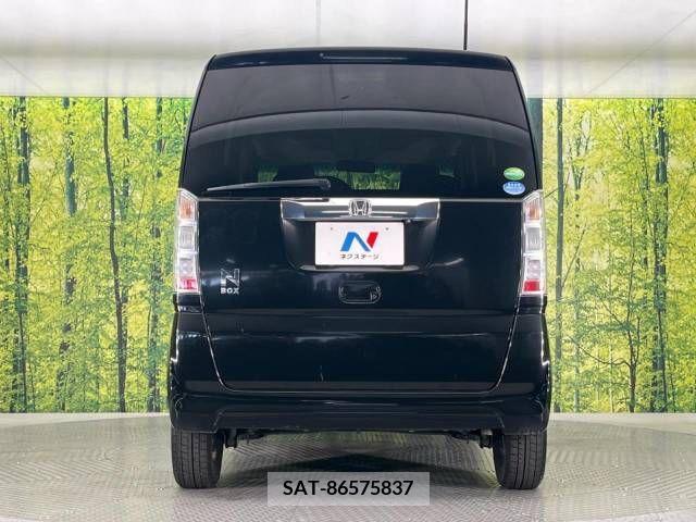 Honda N BOX 2016-02 306645-15