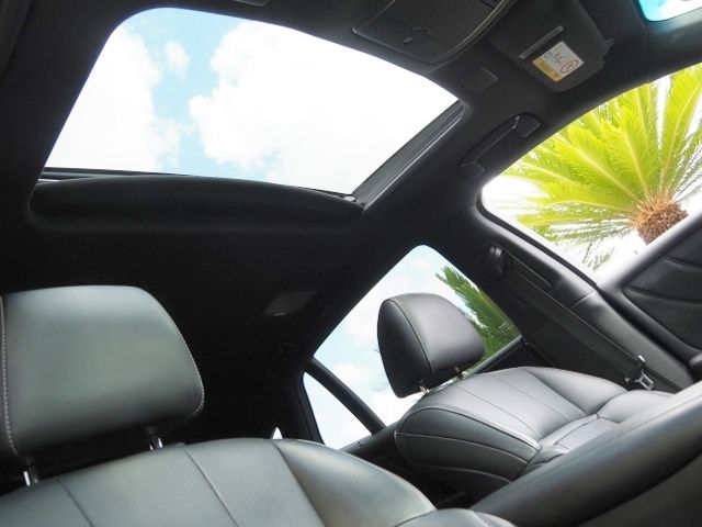 Lexus LS 2018-06 6363-10