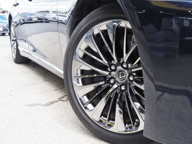 Lexus LS 2018-06 6363-8