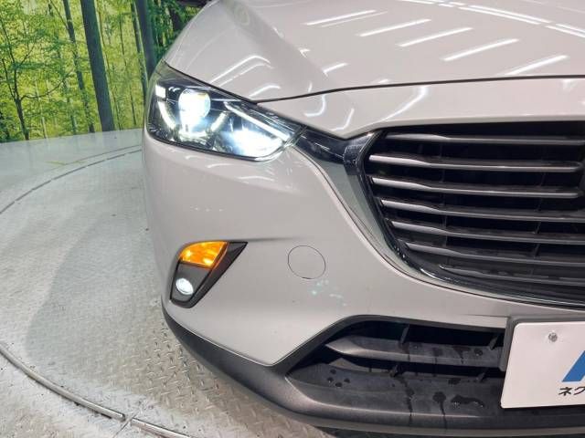 Mazda CX-3 2015-08 22818-12