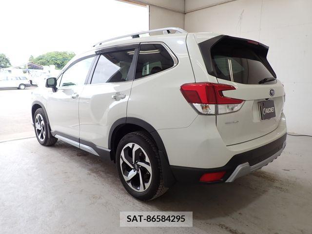 Subaru FORESTER 2021-11 270280-2