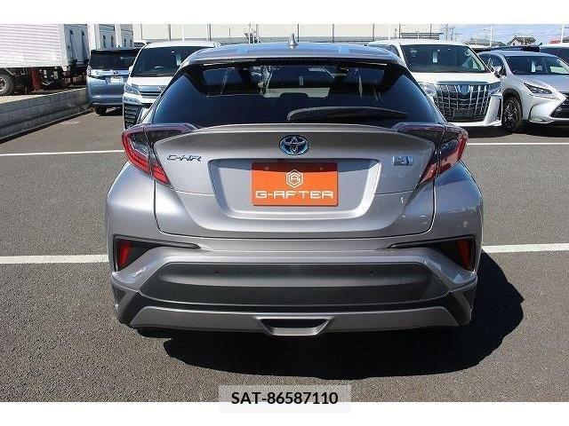 Toyota C-HR 2017-11 213234-7