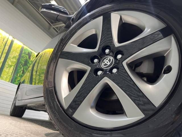 Toyota PRIUS 2020-11 185067-13