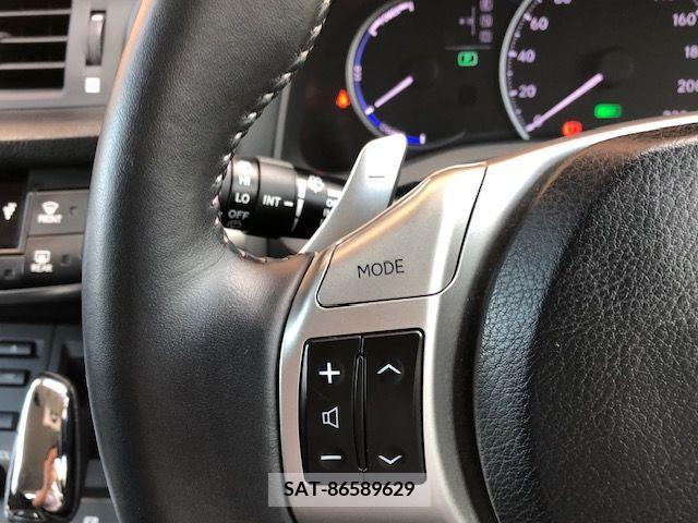 Lexus CT 2011-07 391806-15