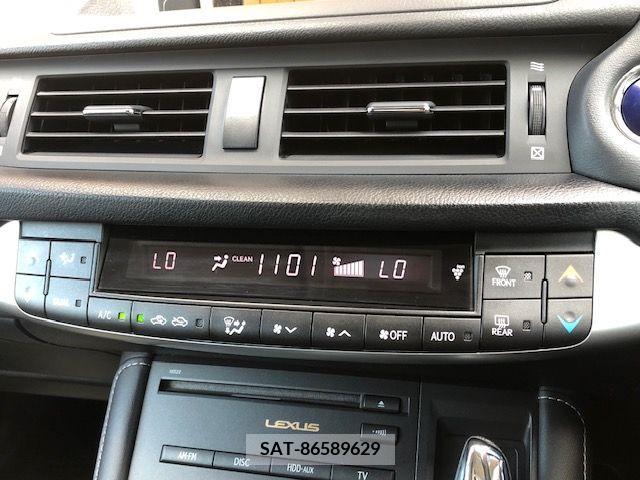 Lexus CT 2011-07 391806-14