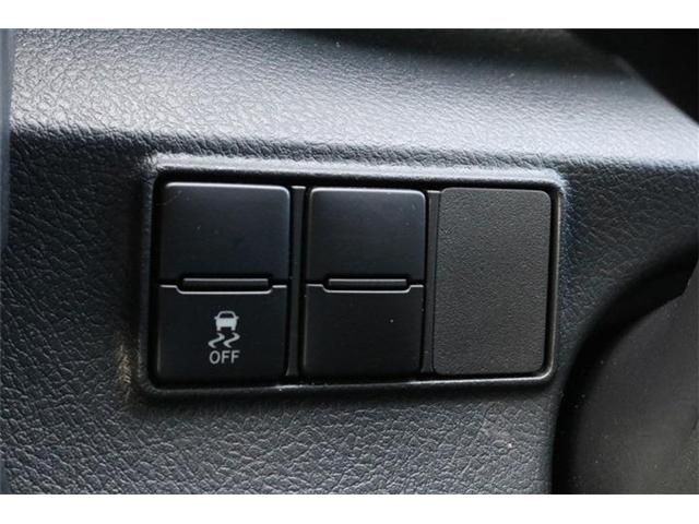 Toyota SIENTA 2018-05 23921-11