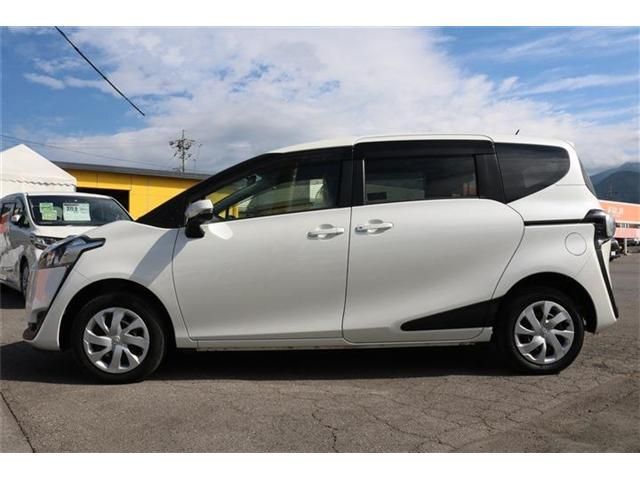 Toyota SIENTA 2018-05 23921-25