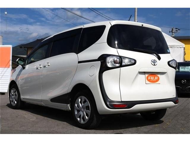 Toyota SIENTA 2018-05 23921-1