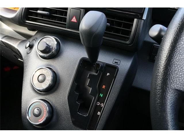 Toyota SIENTA 2018-05 23921-7