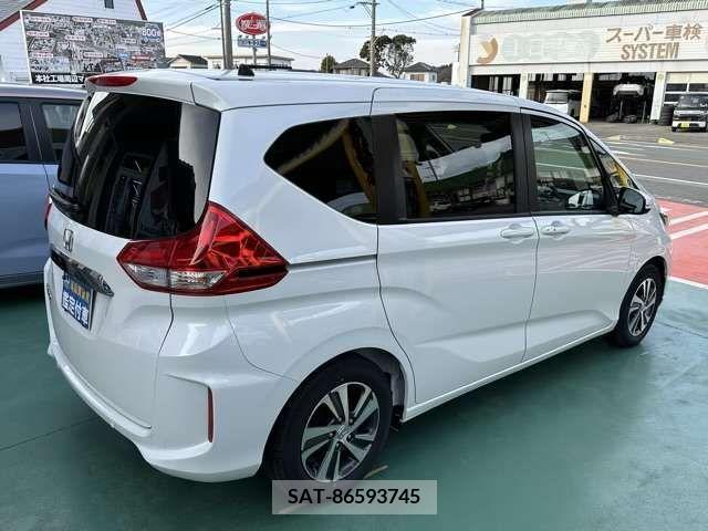 Honda FREED 2023-12 211753-13