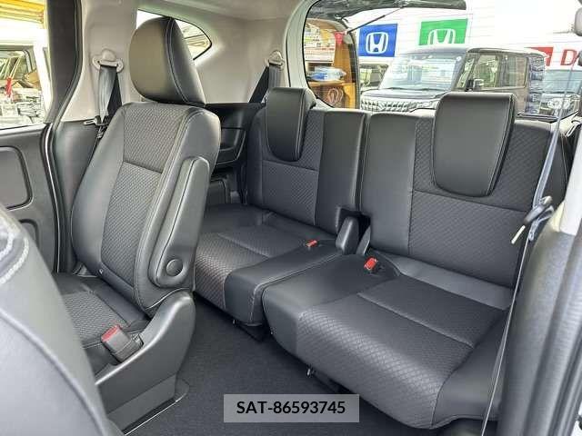 Honda FREED 2023-12 211753-6